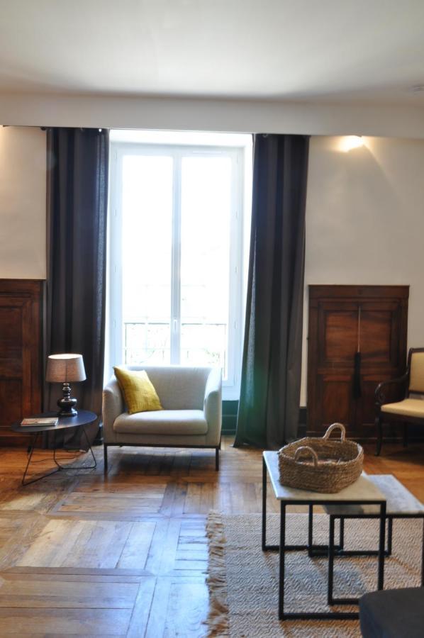 Appartement La Couronne ซาร์ลา-ลา-กาเนดา ภายนอก รูปภาพ