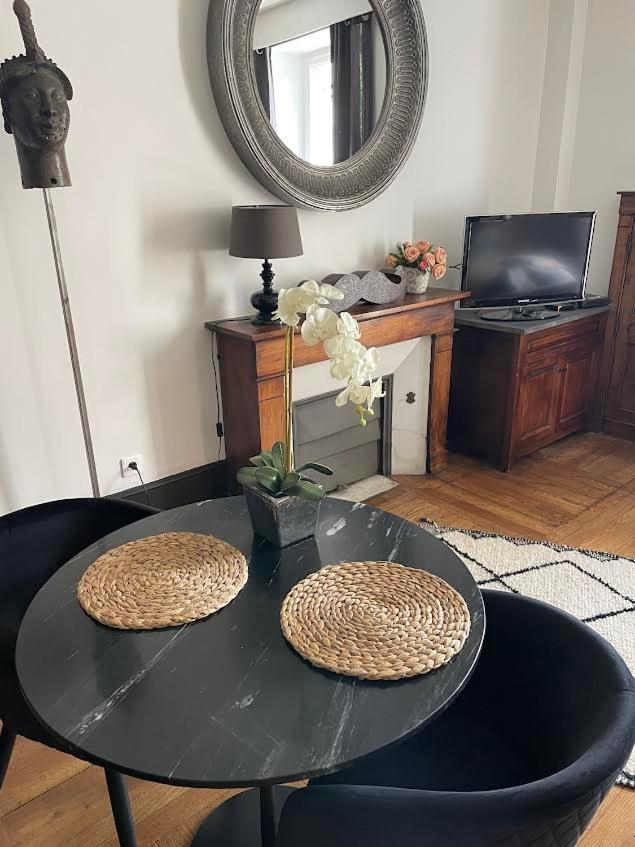 Appartement La Couronne ซาร์ลา-ลา-กาเนดา ภายนอก รูปภาพ