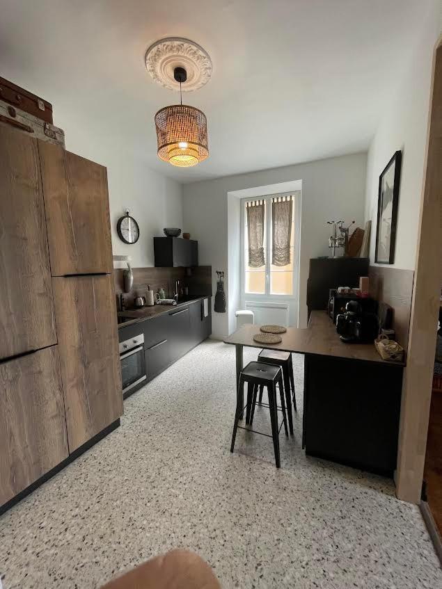 Appartement La Couronne ซาร์ลา-ลา-กาเนดา ภายนอก รูปภาพ
